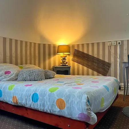 Hotell Au Ptit Mousse - Et Restaurant