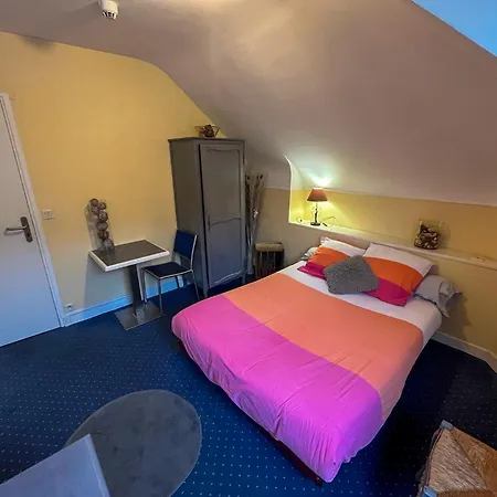 Hotell Au Ptit Mousse - Et Restaurant 2*